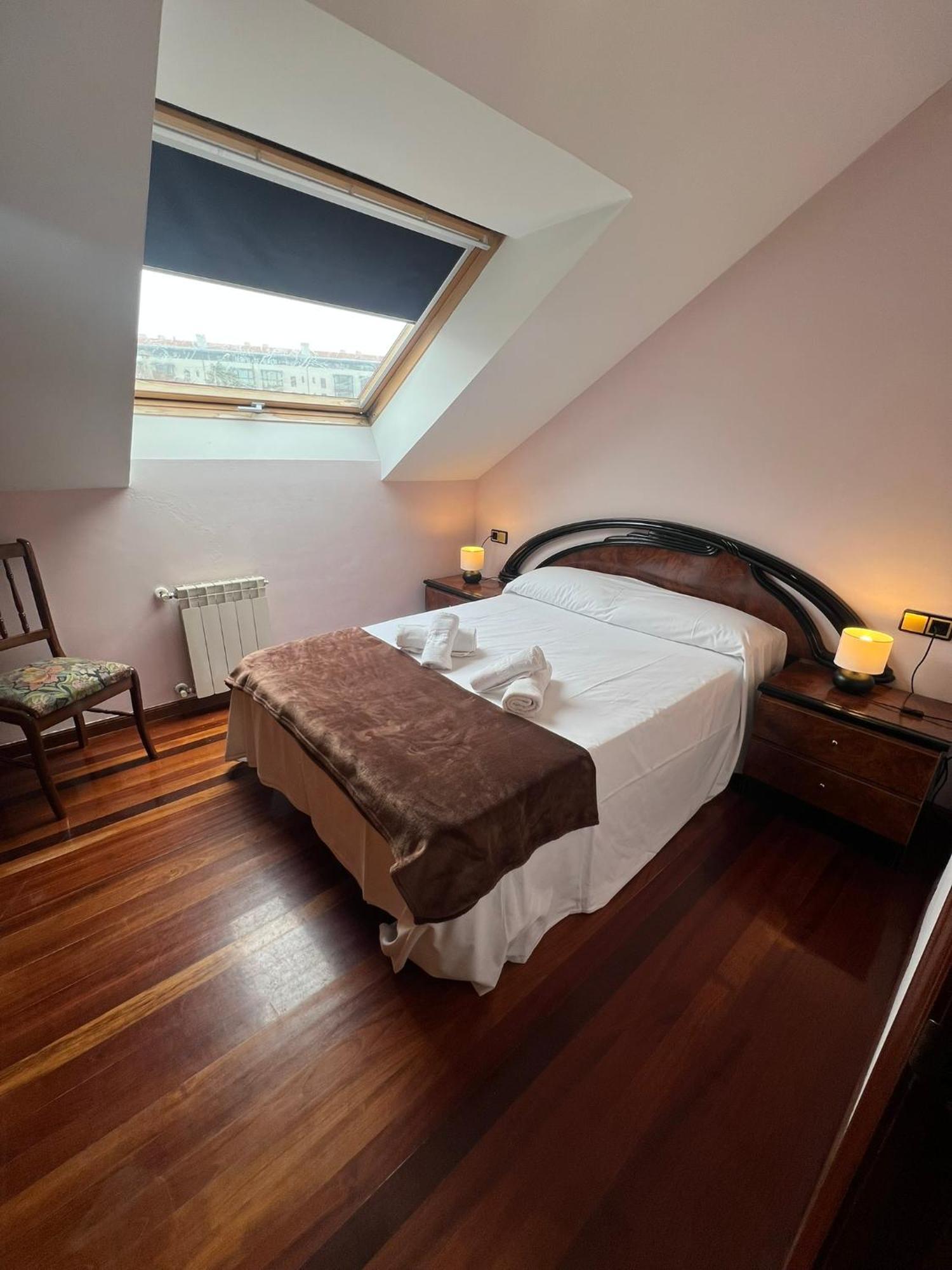 Gestiona2R- Casa Grande En El Centro De Llanes 빌라 외부 사진